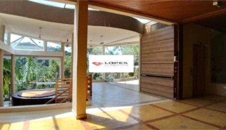Casa à venda ou para alugar com 4 suítes no condomínio Parque Imperial da Cantareira, Mairiporã - SP