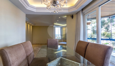 Apartamento à venda com 3 quartos, sendo 2 suítes,  em Vila Andrade, São Paulo, SP