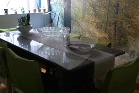 Sobrado à venda com 3 quartos, sendo 1 suíte, em Bosque da Saúde, São Paulo, SP