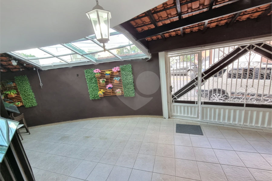 Sobrado à venda com 3 quartos, sendo 1 suíte, em Parque Capuava, Santo André, SP