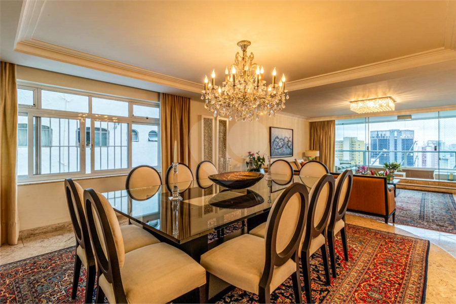 Apartamento à venda com 3 suítes em Bela Vista, São Paulo, SP