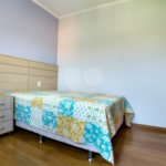 Casa à venda com 3 quartos, sendo 2 suítes,  no condomínio Vila Hípica I, Vinhedo - SP