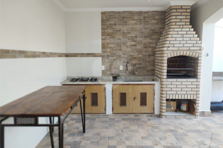 Casa à venda com 3 quartos, sendo 2 suítes, em Jardim Santa Rosália, Sorocaba, SP