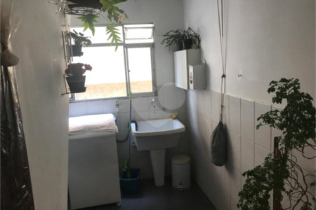 Casa à venda com 6 quartos em Jardim Santa Clara, Guarulhos, SP