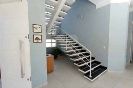 Casa à venda com 3 suítes em Vila Nastri, Itapetininga, SP