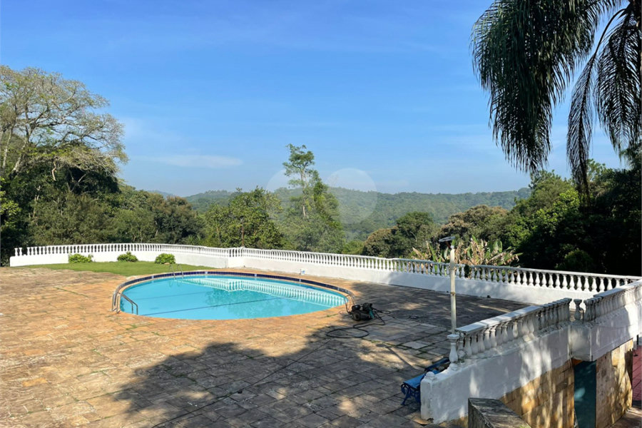 Casa à venda com 4 quartos no condomínio Jardim São Gonçalo, Mairiporã - SP