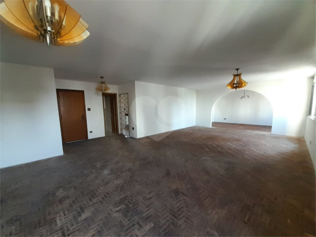 Apartamento à venda com 4 quartos, sendo 1 suíte,  em Santana, São Paulo, SP