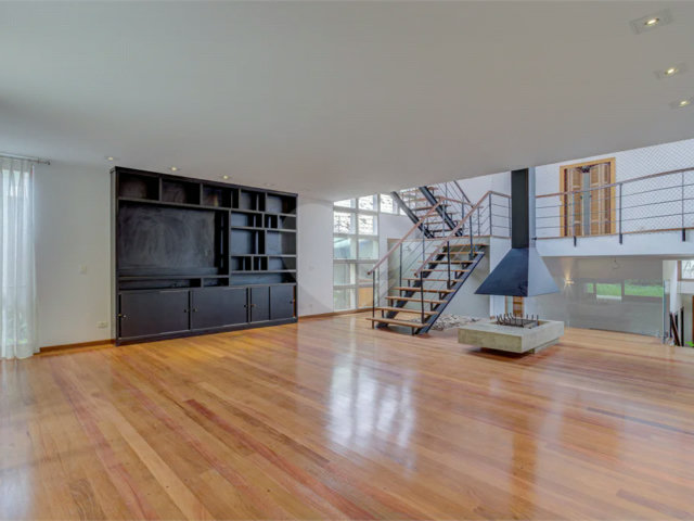 Casa de Vila à venda ou para alugar com 3 suítes em Jardim dos Estados, São Paulo, SP