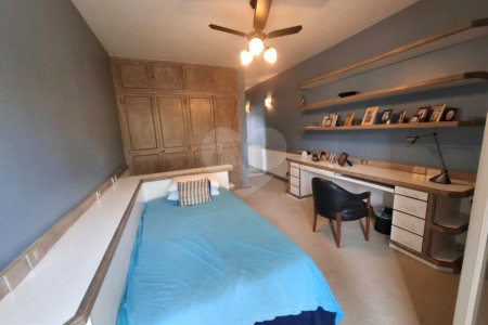 Casa à venda com 5 quartos, sendo 3 suítes,  em Alto da Boa Vista, São Paulo, SP