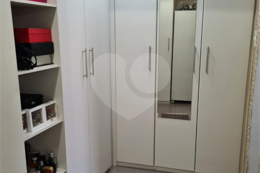 Sobrado à venda com 5 quartos, sendo 2 suítes, em Vila Guilherme, São Paulo, SP