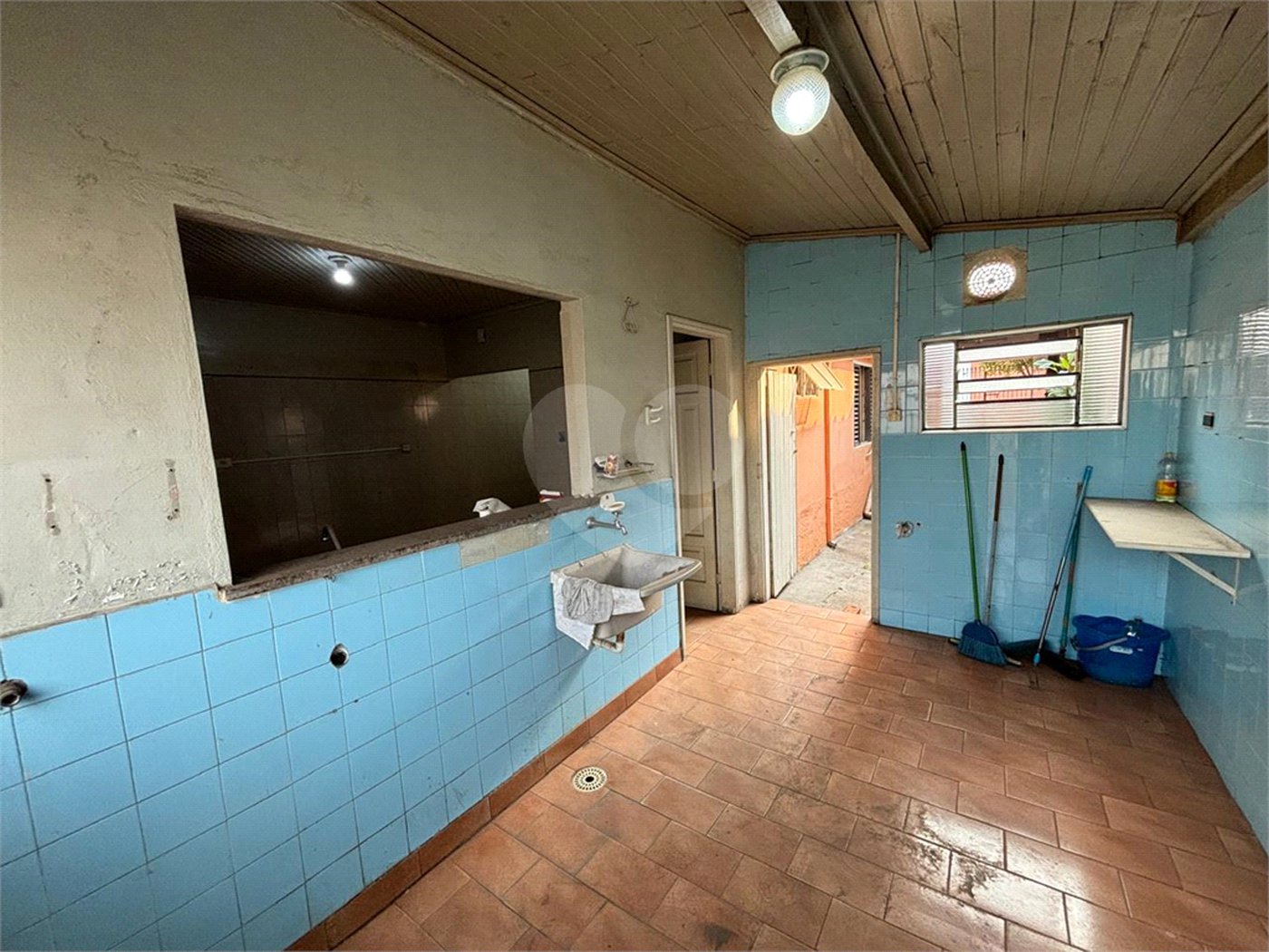 Casa à venda com 2 quartos no Centro, Salto, SP