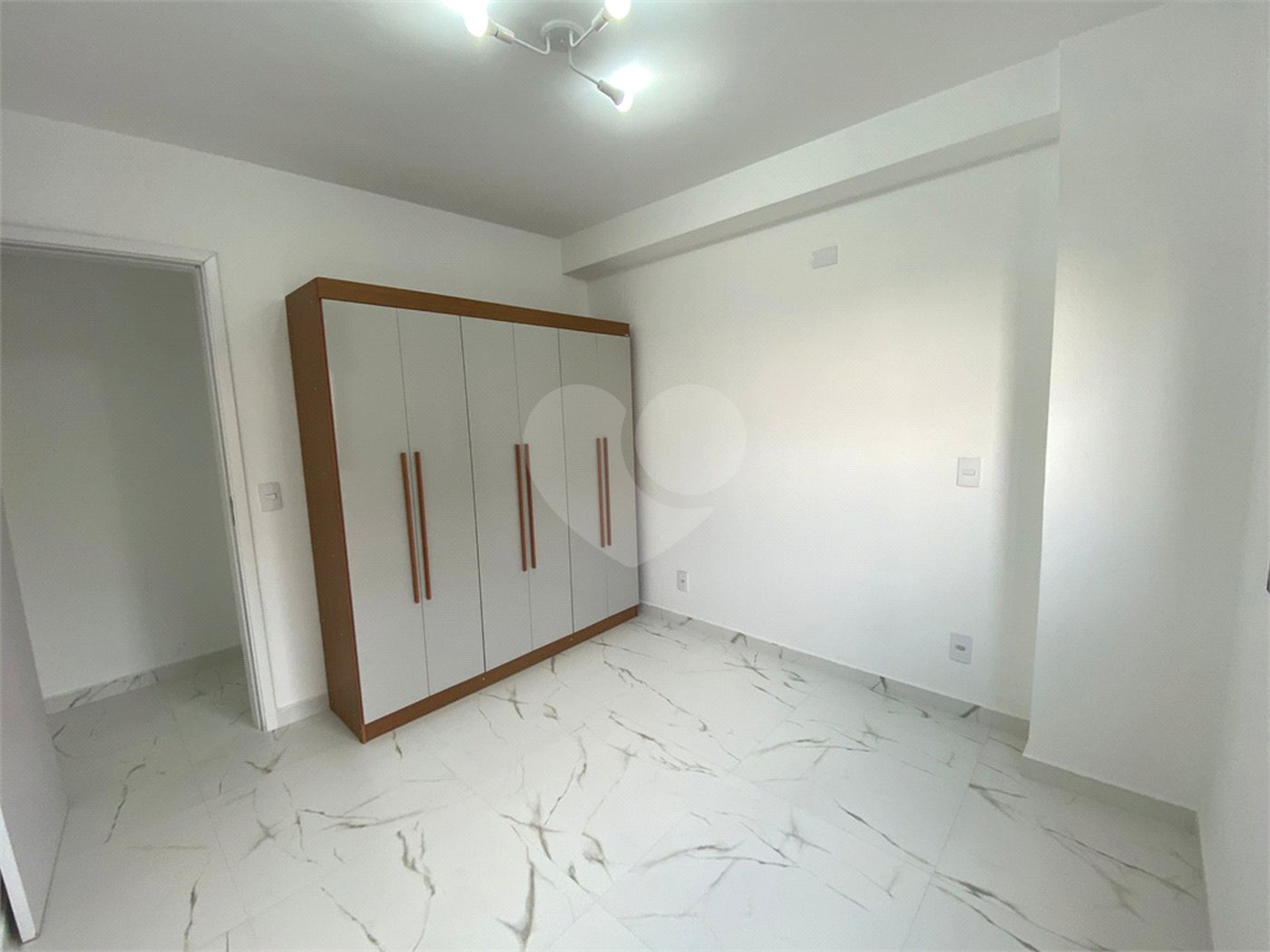 Apartamento à venda com 2 quartos em Parada Inglesa, São Paulo, SP
