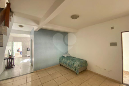 Casa à venda com 3 quartos em Vila Rosália, Guarulhos, SP