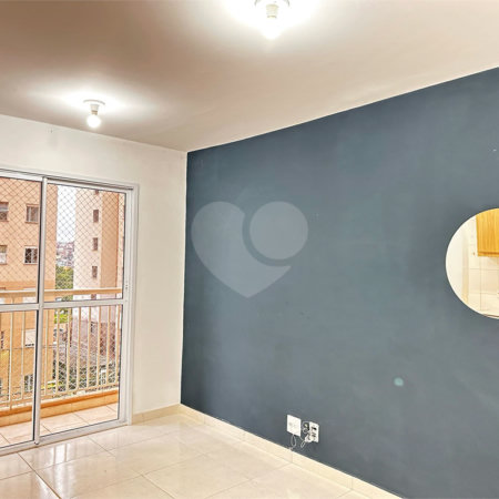 Apartamento à venda com 2 quartos em Parque Imperial, Ferraz de Vasconcelos, SP