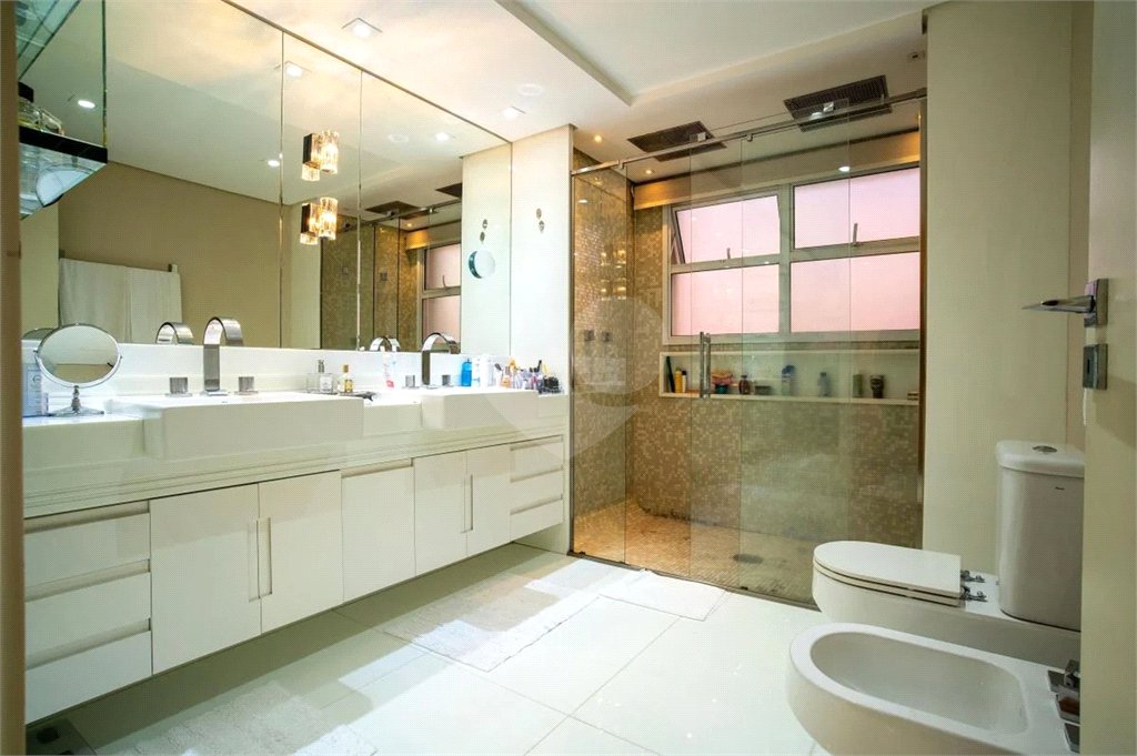 Apartamento à venda com 4 quartos, sendo 3 suítes, em Alto da Mooca, São Paulo, SP