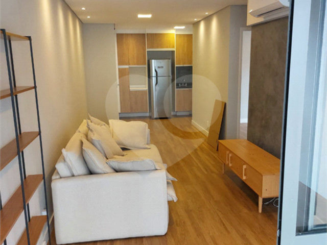 Apartamento para alugar com 2 quartos, sendo 1 suíte,  em Brooklin, São Paulo, SP