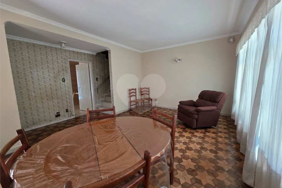 Sobrado à venda com 4 quartos, sendo 1 suíte, em Santana, São Paulo, SP