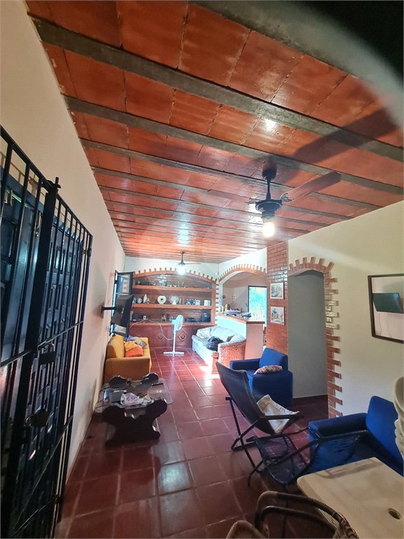 Casa à venda com 5 quartos em Jardim Arco Íris, São Pedro da Aldeia, RJ