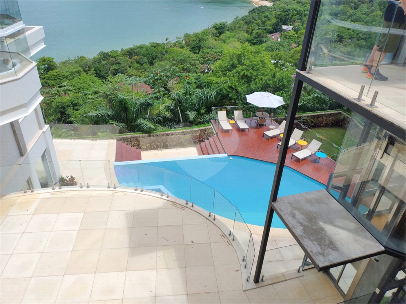 Casa à venda com 4 suítes em Praia Vermelha, Ubatuba, SP