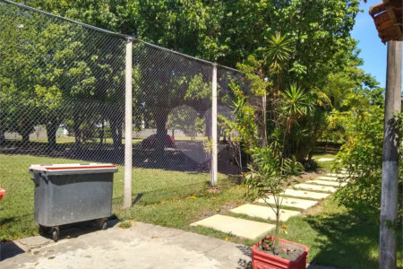 Sítio à venda com 4 quartos, sendo 2 suítes, em Santa Cruz, Rio de Janeiro, RJ