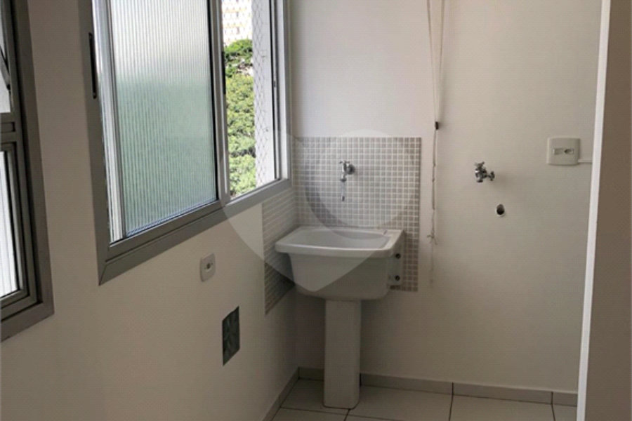Apartamento à venda com 3 quartos, sendo 1 suíte, em Santana, São Paulo, SP