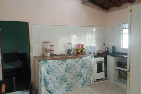 Casa à venda com 3 quartos em Jardim Nova Era, Itapetininga, SP