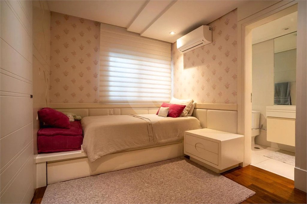 Apartamento à venda com 4 quartos, sendo 3 suítes, em Alto da Mooca, São Paulo, SP