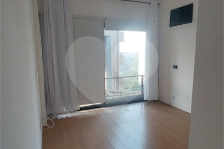 Apartamento à venda com 1 suíte em Vila Suzana, São Paulo, SP