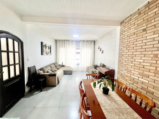 Casa Térrea à venda com 2 quartos, sendo 1 suíte,  em Tremembé, São Paulo, SP