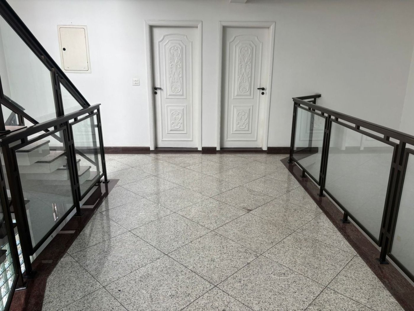 Casa com 3 dormitórios à venda, 330 m² por R$ 2.770.000,00 - Ponta da Praia - Santos/SP