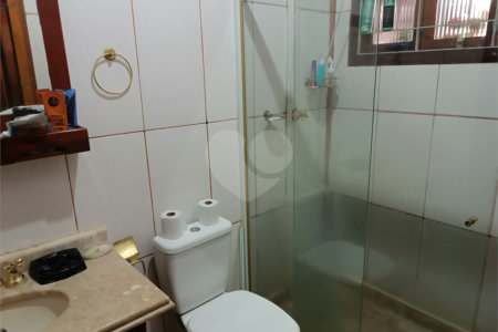 Casa à venda com 5 quartos, sendo 3 suítes, em Jardim Villaça, São Roque, SP