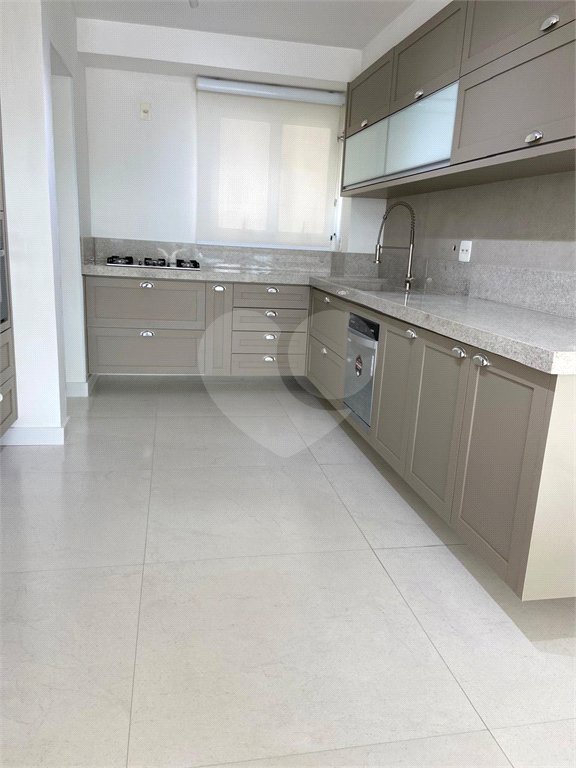 Apartamento à venda com 3 suítes no Centro, Santo André, SP