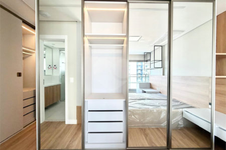 Apartamento à venda com 3 suítes em Campo Belo, São Paulo, SP