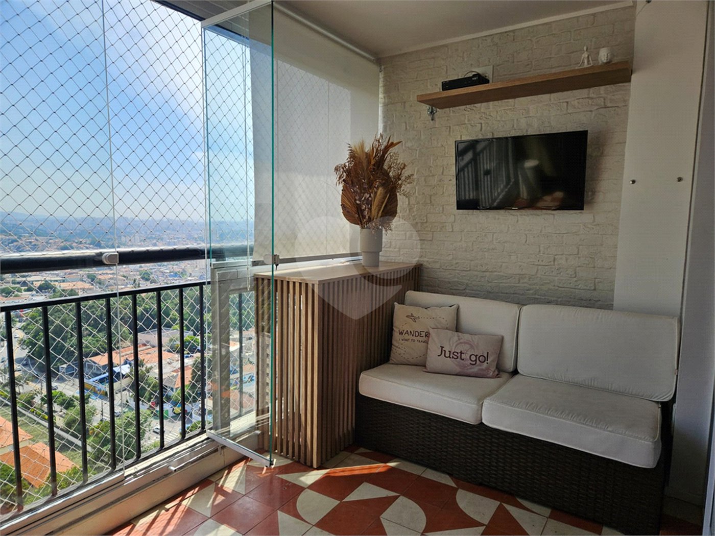 Apartamento à venda com 2 quartos, sendo 1 suíte, em Jardim Leonor Mendes de Barros, São Paulo, SP