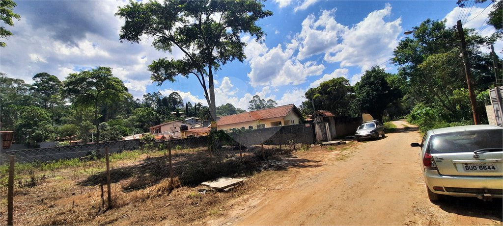 Terreno à venda em Mantiqueira, Mairiporã, SP