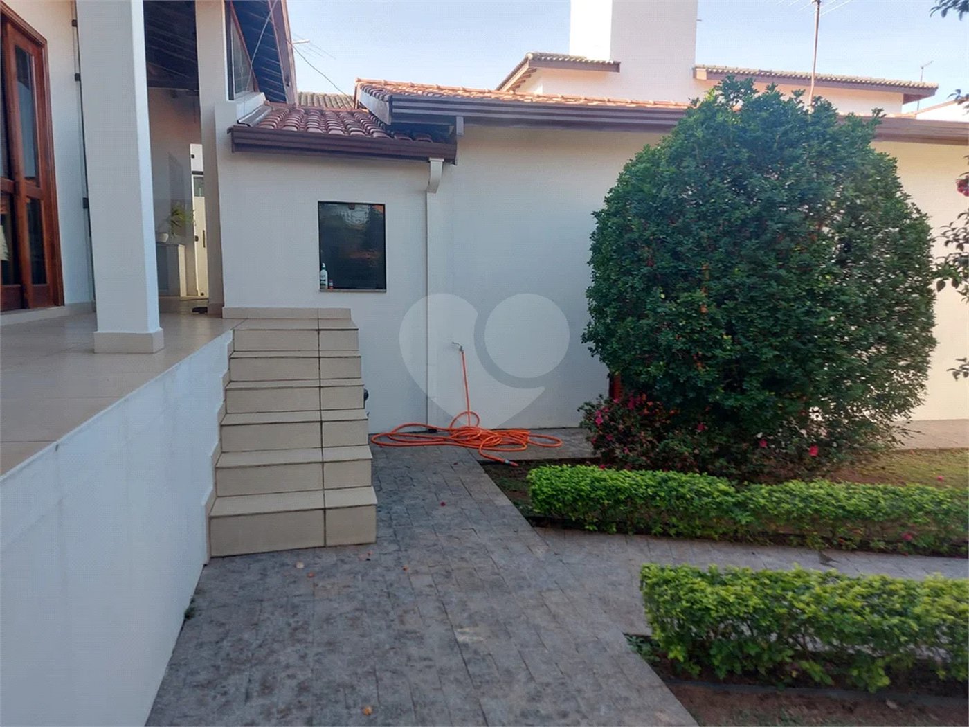 Casa à venda com 4 quartos, sendo 3 suítes, no Centro, Vinhedo, SP