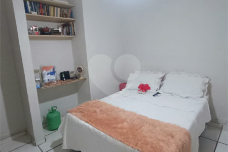 Casa à venda com 3 quartos, sendo 1 suíte, em Caminho de Búzios, Cabo Frio, RJ