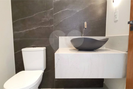 Casa Térrea à venda com 3 suítes em Jardim Valencia, Ribeirão Preto, SP