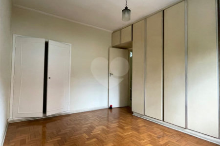 Sobrado para alugar com 3 quartos, sendo 2 suítes, em Itaim Bibi, São Paulo, SP
