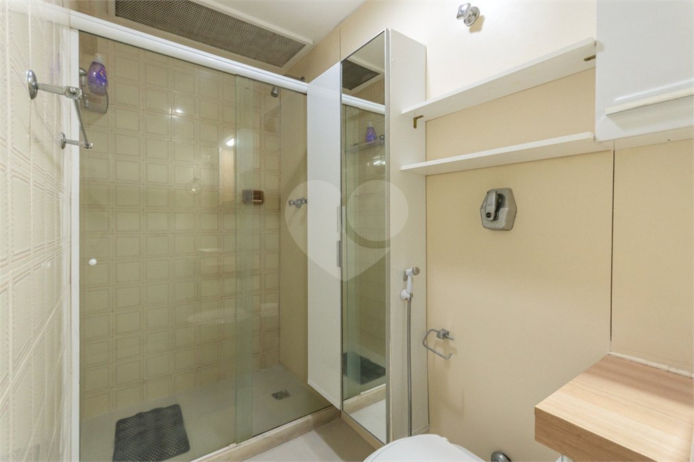 Apartamento à venda com 2 quartos, sendo 1 suíte,  em Tijuca, Rio de Janeiro, RJ