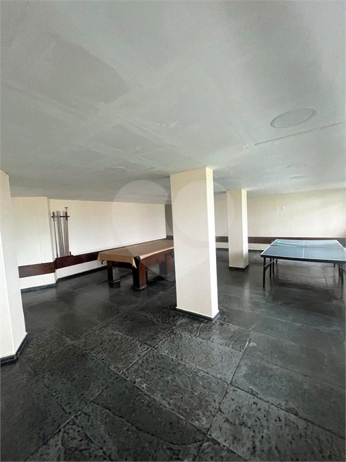 Apartamento à venda com 3 quartos, sendo 1 suíte,  em Vila Nova, Cabo Frio, RJ