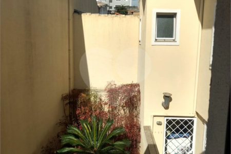 Casa à venda com 3 quartos, sendo 1 suíte,  no condomínio Villaggio DI Firenze, São Paulo - SP