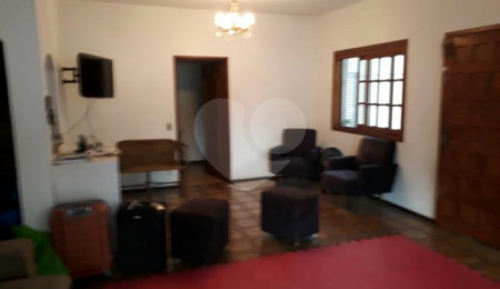 Sobrado à venda com 4 quartos em Brooklin Paulista, São Paulo, SP