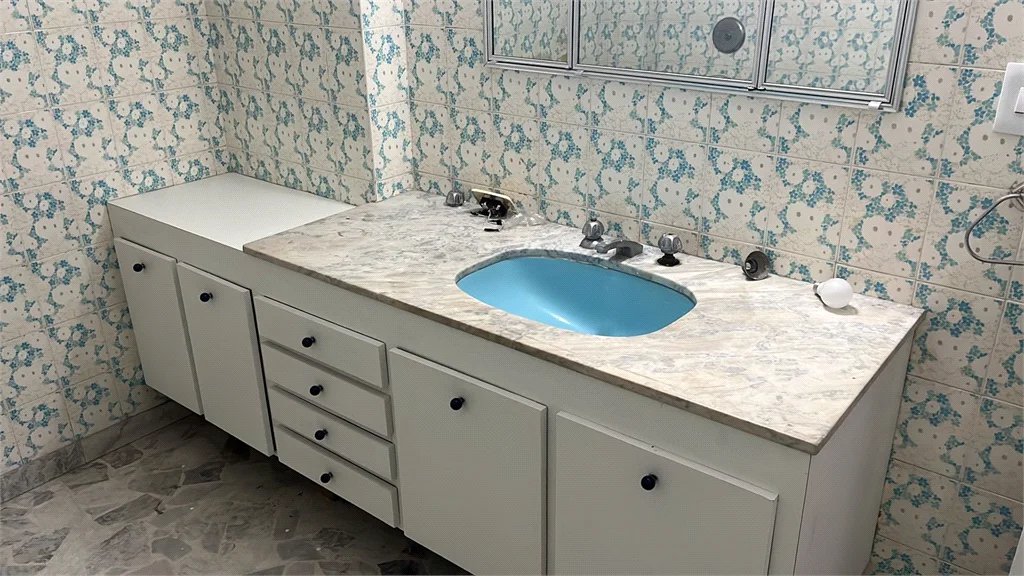 Apartamento à venda com 3 quartos, sendo 1 suíte, em Lapa, São Paulo, SP