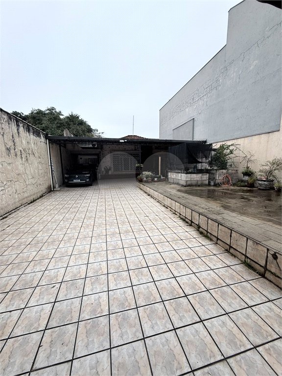 Casa à venda com 3 quartos, sendo 1 suíte, em Chora Menino, São Paulo, SP
