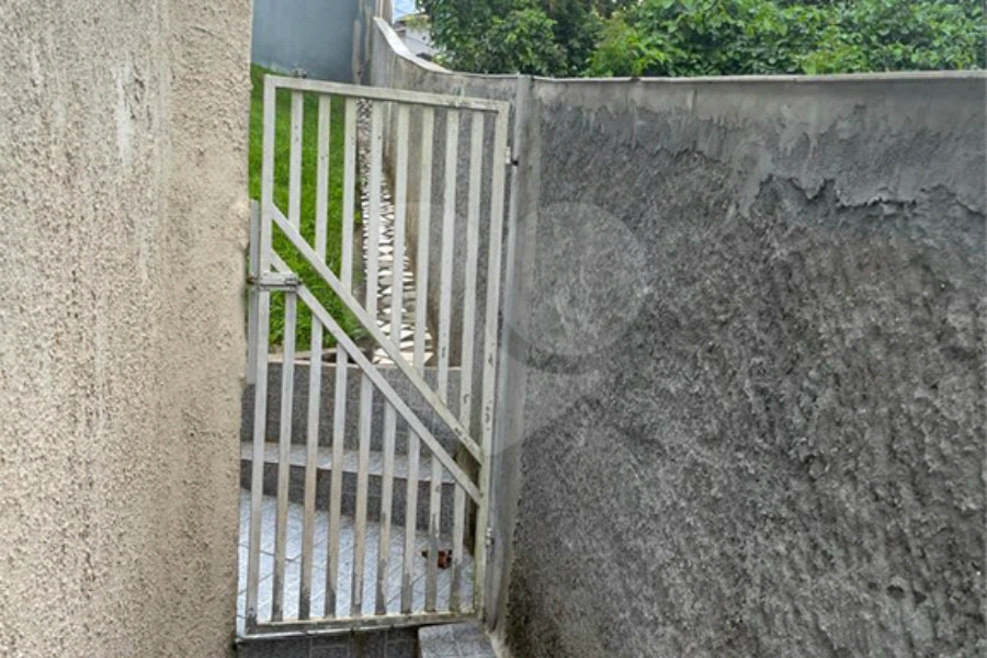 Casa à venda com 4 quartos, sendo 1 suíte, no condomínio Estancia da Serra / Residencial Nova Mairipora, Mairiporã - SP