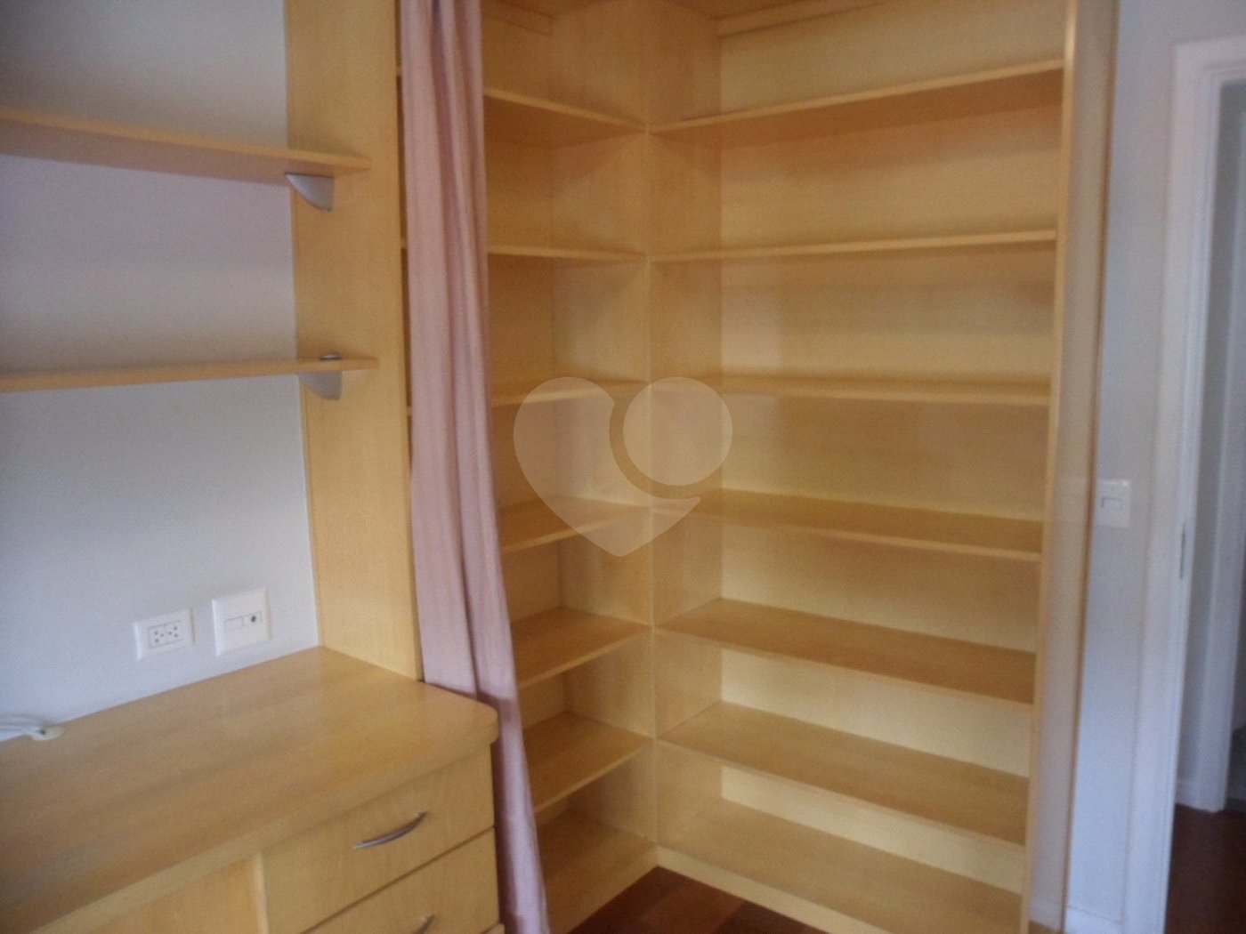 Apartamento à venda com 3 quartos, sendo 1 suíte,  em Santana, São Paulo, SP
