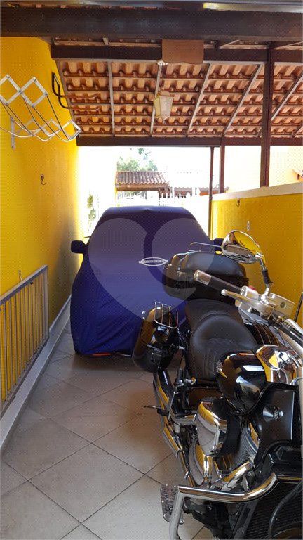 Casa à venda com 3 suítes, no condomínio Residências do Campo, Rio de Janeiro - RJ