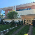 Casa à venda com 3 quartos, sendo 2 suítes, no condomínio Rio Bon, Rio de Janeiro - RJ