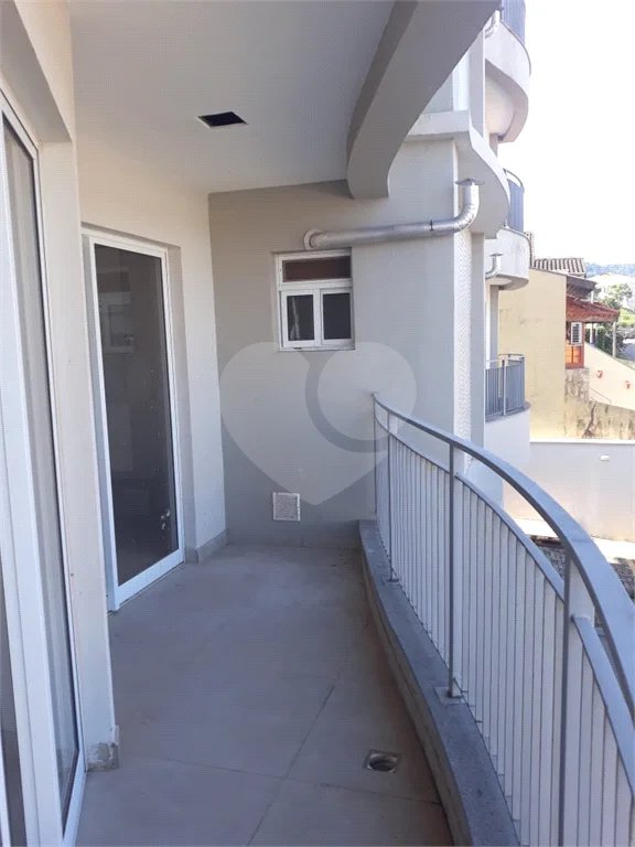 Apartamento à venda ou para alugar com 2 quartos, sendo 1 suíte,  em Jardim Flórida, São Roque, SP